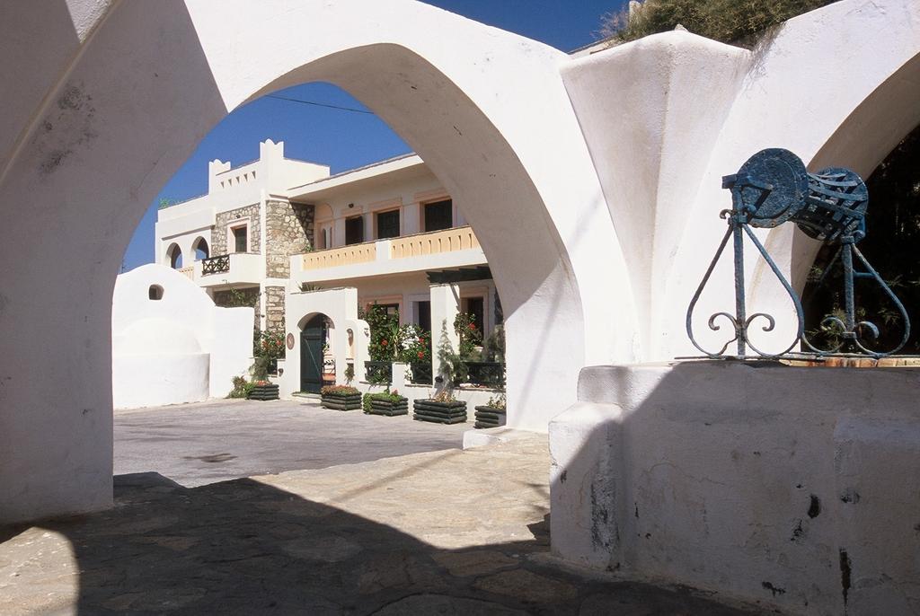 Apollon Hotel Naxos City Экстерьер фото